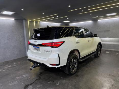 TOYOTA Hilux SW4 2.8 4P SRX 4X4 DIAMOND 7 LUGARES TURBO DIESEL AUTOM�TICO, Foto 7