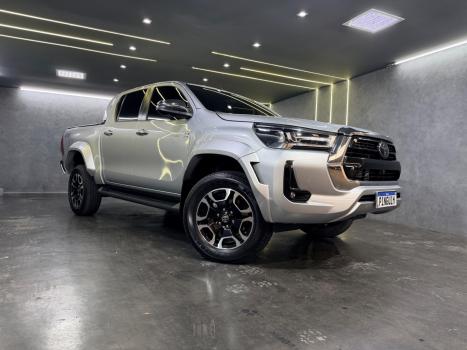 TOYOTA Hilux SW4 2.8 16V 4P SRX 4X4 7 LUGARES TURBO DIESEL AUTOM�TICO, Foto 2