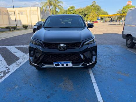 TOYOTA Hilux SW4 2.8 4P SRX 4X4 DIAMOND 7 LUGARES TURBO DIESEL AUTOM�TICO, Foto 6