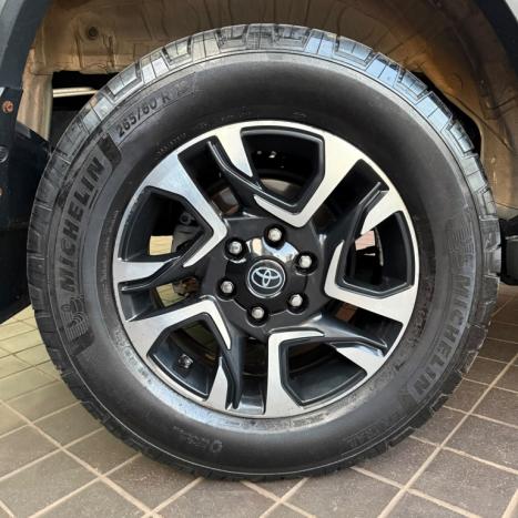 TOYOTA Hilux SW4 2.8 16V 4P SRX PLATINUM 4X4 7 LUGARES TURBO DIESEL AUTOM�TICO, Foto 15