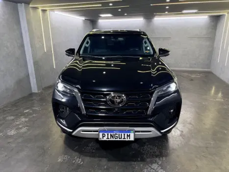 TOYOTA Hilux SW4 2.8 16V 4P SRX 4X4 7 LUGARES TURBO DIESEL AUTOM�TICO, Foto 5