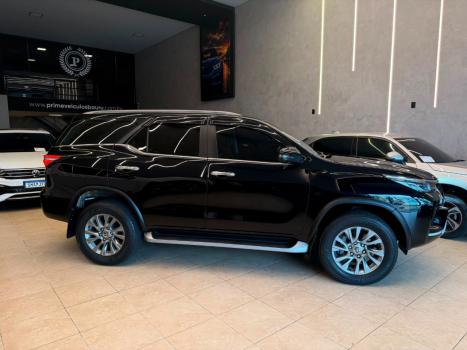TOYOTA Hilux SW4 2.8 16V 4P SRX 4X4 7 LUGARES TURBO DIESEL AUTOM�TICO, Foto 3