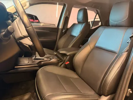 TOYOTA Hilux SW4 2.8 16V 4P SRX 4X4 7 LUGARES TURBO DIESEL AUTOM�TICO, Foto 7