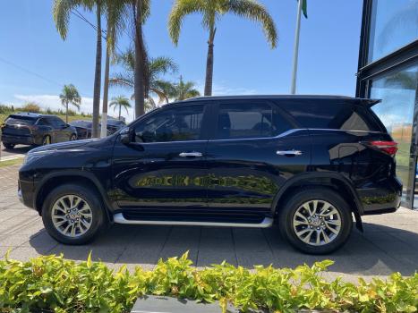 TOYOTA Hilux SW4 2.8 16V 4P SRX 4X4 7 LUGARES TURBO DIESEL AUTOM�TICO, Foto 9