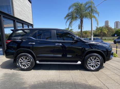 TOYOTA Hilux SW4 2.8 16V 4P SRX 4X4 7 LUGARES TURBO DIESEL AUTOM�TICO, Foto 10