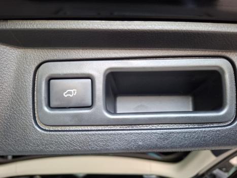 TOYOTA Hilux SW4 2.8 16V 4P SRX 4X4 7 LUGARES TURBO DIESEL AUTOMÁTICO, Foto 14