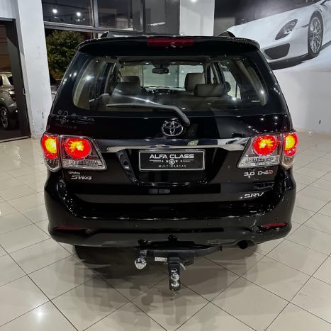 TOYOTA Hilux SW4 3.0 16V 4P 4X4 SRV TURBO DIESEL, Foto 5