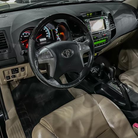 TOYOTA Hilux SW4 3.0 16V 4P 4X4 SRV TURBO DIESEL, Foto 8