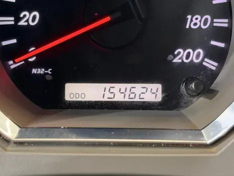 TOYOTA Hilux SW4 3.0 16V 4P SRV 4X4 7 LUGARES TURBO DIESEL AUTOMTICO, Foto 9