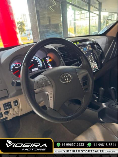 TOYOTA Hilux SW4 3.0 V6 12V 4P SRV 4X4 TURBO DIESEL AUTOM�TICO, Foto 7