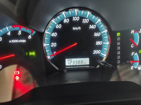 TOYOTA Hilux SW4 3.0 16V 4P SR 4X4 TURBO DIESEL AUTOMÁTICO, Foto 9