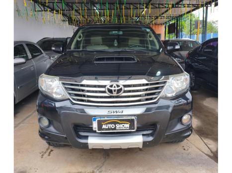 TOYOTA Hilux SW4 3.0 16V 4P SRV 4X4 7 LUGARES TURBO DIESEL AUTOMÁTICO, Foto 4