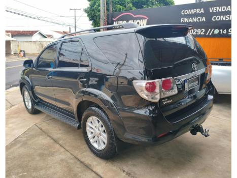 TOYOTA Hilux SW4 3.0 16V 4P SRV 4X4 7 LUGARES TURBO DIESEL AUTOMÁTICO, Foto 14