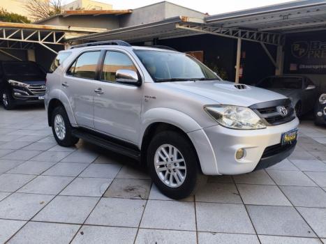 TOYOTA Hilux SW4 , Foto 1