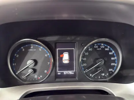TOYOTA RAV 4 , Foto 10
