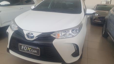 TOYOTA Yaris Hatch 1.5 16V 4P FLEX XL MULTIDRIVE AUTOMTICO CVT, Foto 4