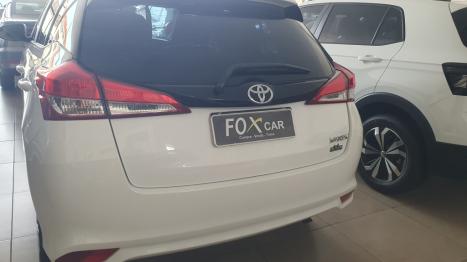 TOYOTA Yaris Hatch 1.5 16V 4P FLEX XL MULTIDRIVE AUTOMTICO CVT, Foto 9