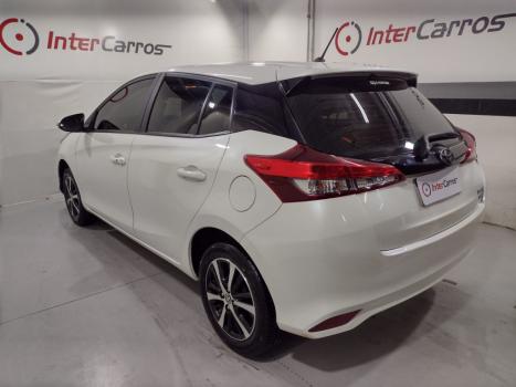 TOYOTA Yaris Hatch 1.5 16V 4P FLEX XLS CONNECT MULTIDRIVE AUTOMTICO CVT, Foto 4