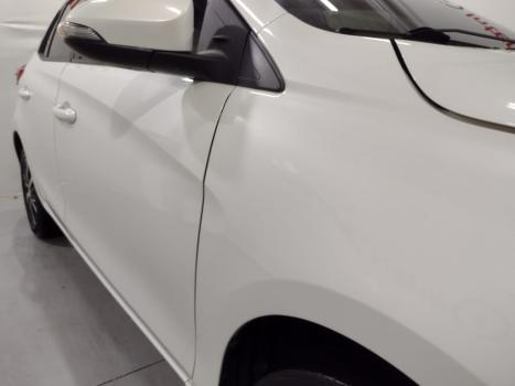 TOYOTA Yaris Hatch 1.5 16V 4P FLEX XLS CONNECT MULTIDRIVE AUTOMTICO CVT, Foto 8