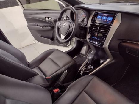 TOYOTA Yaris Hatch 1.5 16V 4P FLEX XLS CONNECT MULTIDRIVE AUTOMTICO CVT, Foto 26