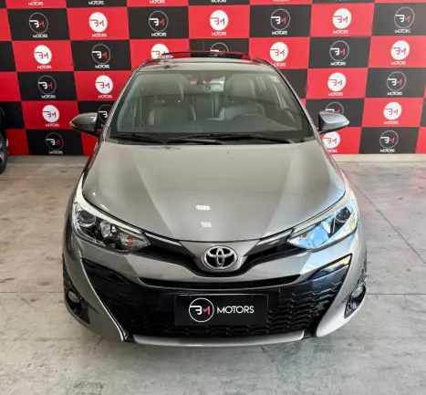 TOYOTA Yaris Hatch 1.5 16V 4P FLEX XLS MULTIDRIVE AUTOMTICO CVT, Foto 2