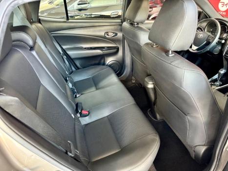 TOYOTA Yaris Hatch 1.5 16V 4P FLEX XLS MULTIDRIVE AUTOMTICO CVT, Foto 9