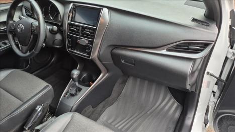TOYOTA Yaris Hatch 1.5 16V 4P FLEX XS CONNECT MULTIDRIVE AUTOMTICO CVT, Foto 7
