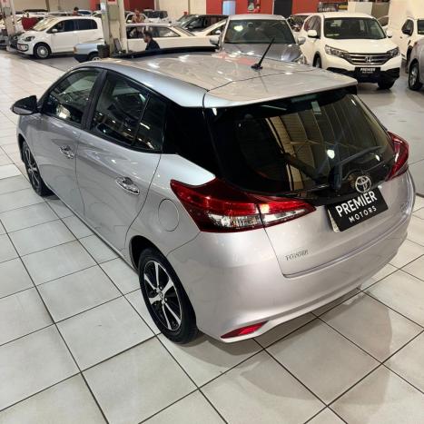 TOYOTA Yaris Hatch 1.5 16V 4P FLEX XLS MULTIDRIVE AUTOMTICO CVT, Foto 4