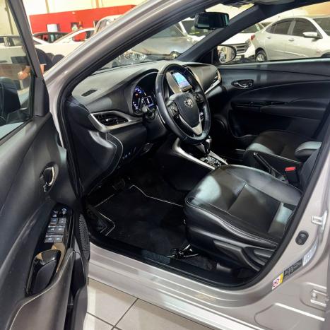 TOYOTA Yaris Hatch 1.5 16V 4P FLEX XLS MULTIDRIVE AUTOMTICO CVT, Foto 7
