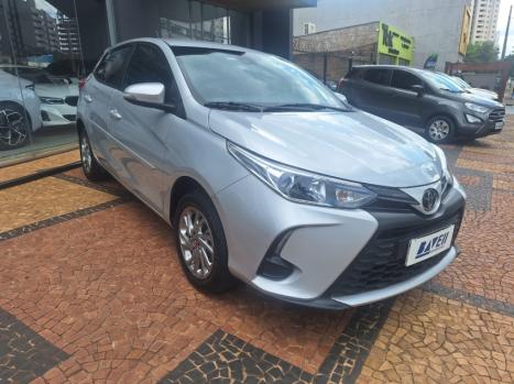 TOYOTA Yaris Hatch 1.5 16V 4P FLEX XS MULTIDRIVE AUTOMTICO CVT, Foto 4