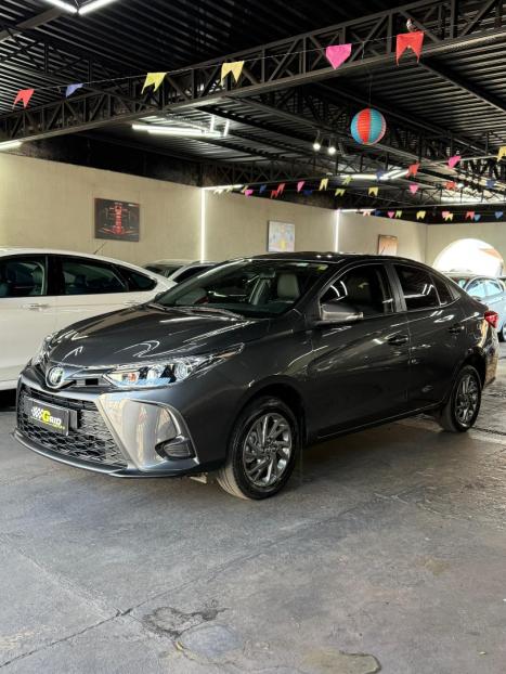 TOYOTA Yaris Hatch 1.5 16V 4P FLEX XS CONNECT MULTIDRIVE AUTOMÁTICO CVT, Foto 1 TOYOTA Yaris Hatch 1.5 16V 4P FLEX XS CONNECT MULTIDRIVE AUTOMÁTICO CVT, Foto 1