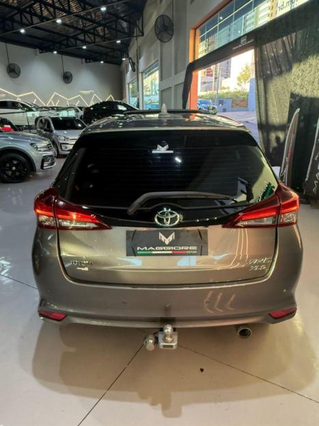 TOYOTA Yaris Hatch 1.5 16V 4P FLEX XLS CONNECT MULTIDRIVE AUTOMTICO CVT, Foto 4