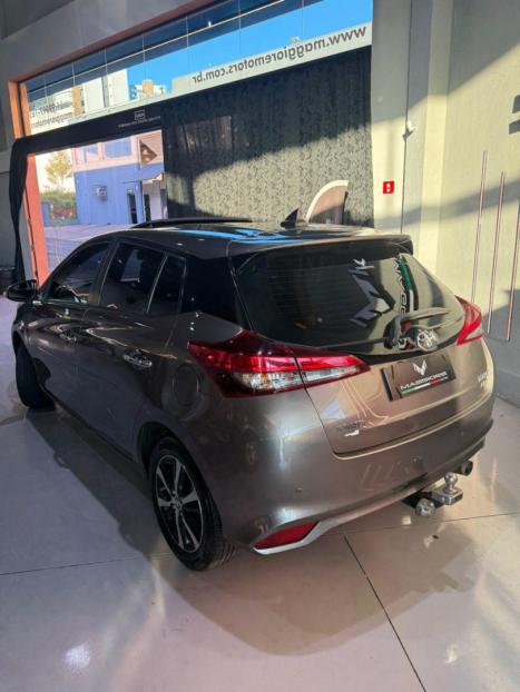 TOYOTA Yaris Hatch 1.5 16V 4P FLEX XLS CONNECT MULTIDRIVE AUTOMTICO CVT, Foto 6