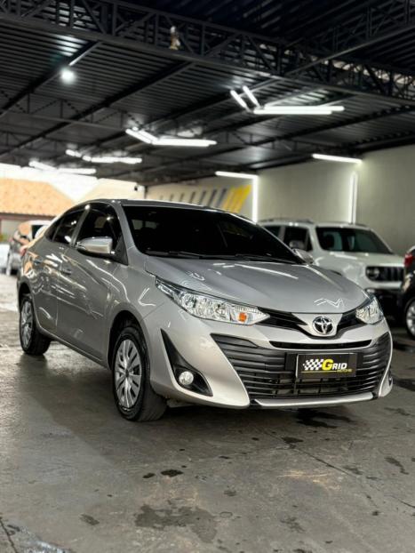 TOYOTA Yaris Hatch 1.5 16V 4P FLEX XL MULTIDRIVE AUTOMTICO CVT, Foto 3