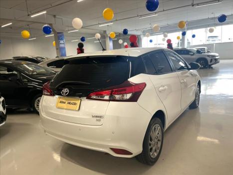 TOYOTA Yaris Hatch 1.5 16V 4P FLEX XL MULTIDRIVE AUTOMTICO CVT, Foto 6