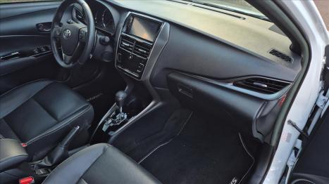 TOYOTA Yaris Hatch 1.5 16V 4P FLEX XLS CONNECT MULTIDRIVE AUTOMTICO CVT, Foto 7