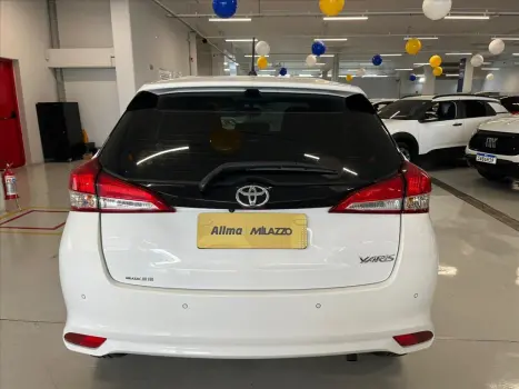 TOYOTA Yaris Hatch 1.5 16V 4P FLEX XL MULTIDRIVE AUTOMTICO CVT, Foto 5