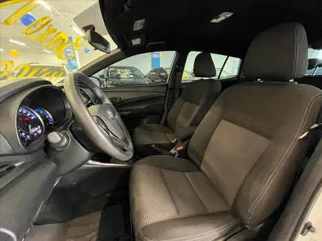 TOYOTA Yaris Hatch 1.5 16V 4P FLEX XL MULTIDRIVE AUTOMTICO CVT, Foto 7