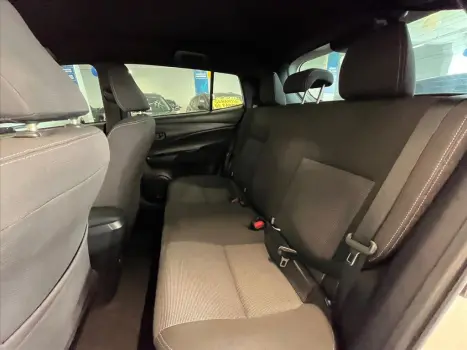 TOYOTA Yaris Hatch 1.5 16V 4P FLEX XL MULTIDRIVE AUTOMTICO CVT, Foto 8