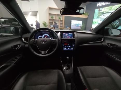 TOYOTA Yaris Hatch 1.5 16V 4P FLEX XS CONNECT MULTIDRIVE AUTOMTICO CVT, Foto 11