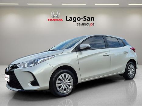 TOYOTA Yaris Hatch 1.5 16V 4P FLEX XL MULTIDRIVE AUTOMTICO CVT, Foto 1