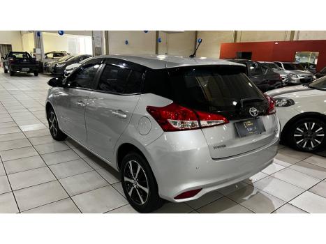 TOYOTA Yaris Hatch 1.5 16V 4P FLEX XS MULTIDRIVE AUTOM�TICO CVT, Foto 4