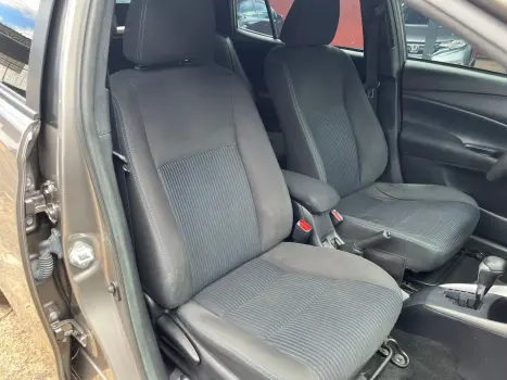TOYOTA Yaris Hatch 1.3 16V 4P FLEX XL MULTIDRIVE AUTOM�TICO CVT, Foto 11