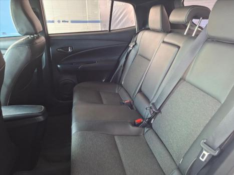 TOYOTA Yaris Hatch 1.5 16V 4P FLEX XL MULTIDRIVE AUTOM�TICO CVT, Foto 15