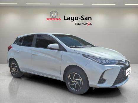 TOYOTA Yaris Hatch 1.5 16V 4P FLEX XLS CONNECT MULTIDRIVE AUTOM�TICO CVT, Foto 4