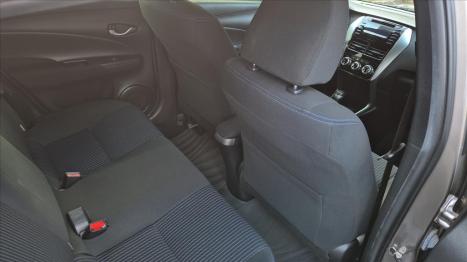 TOYOTA Yaris Hatch 1.3 16V 4P FLEX XL MULTIDRIVE AUTOM�TICO CVT, Foto 5