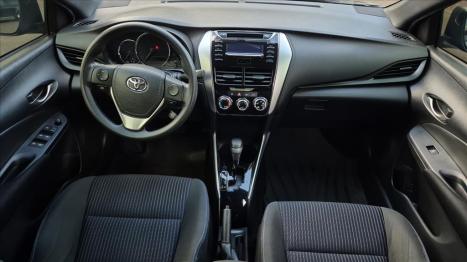 TOYOTA Yaris Hatch 1.3 16V 4P FLEX XL MULTIDRIVE AUTOM�TICO CVT, Foto 6