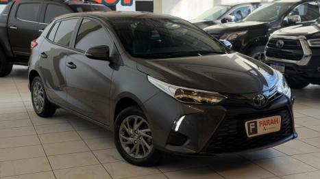 TOYOTA Yaris Hatch 1.5 16V 4P FLEX XS CONNECT MULTIDRIVE AUTOM�TICO CVT, Foto 2