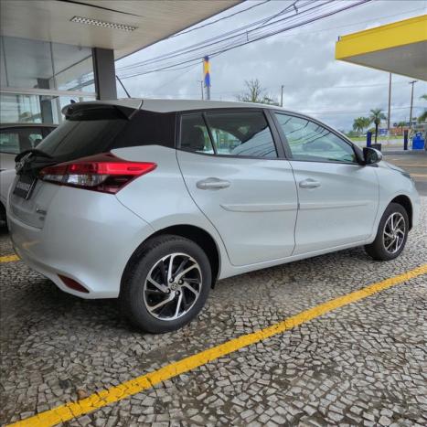 TOYOTA Yaris Hatch 1.5 16V 4P FLEX XS CONNECT MULTIDRIVE AUTOM�TICO CVT, Foto 4