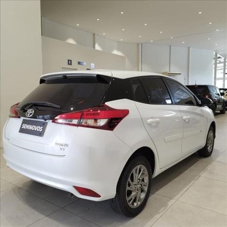 TOYOTA Yaris Hatch 1.5 16V 4P FLEX XS MULTIDRIVE AUTOM�TICO CVT, Foto 4